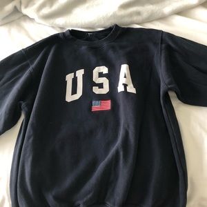 Brandy Melville USA sweatshirt